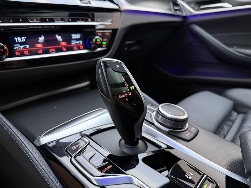 BMW 520 5serie 520d xDrive M Sport -HeadUp -LED Adaptief - — photo 39