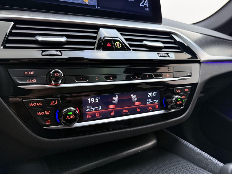 BMW 520 5serie 520d xDrive M Sport -HeadUp -LED Adaptief - — photo 36
