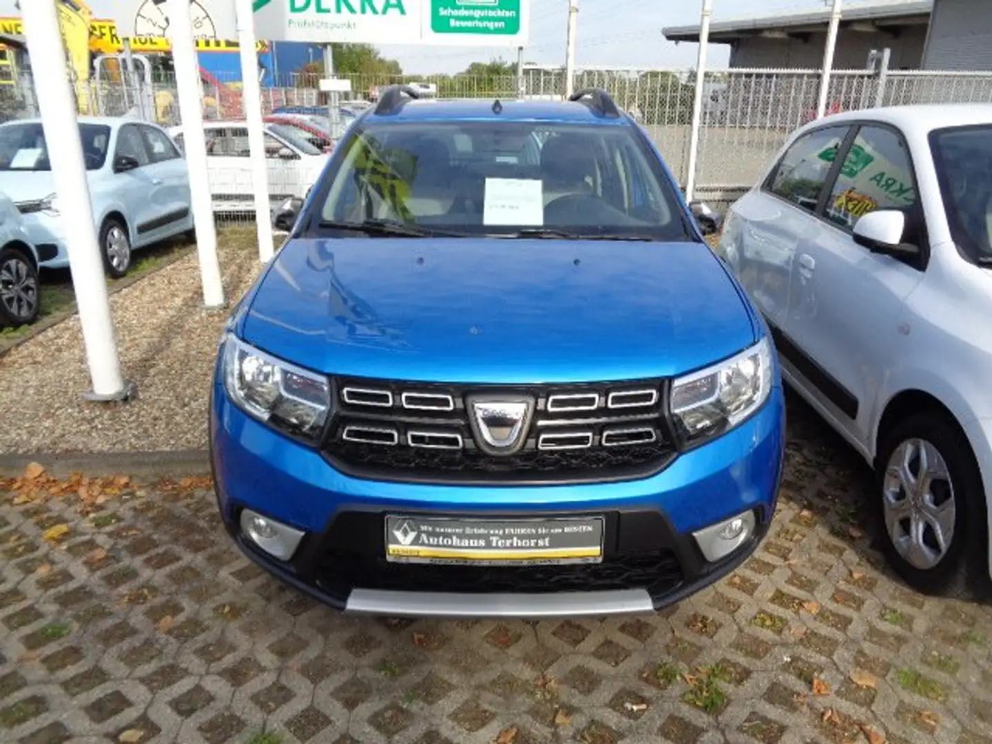 Dacia Sandero Stepway Prestige Blau - 1
