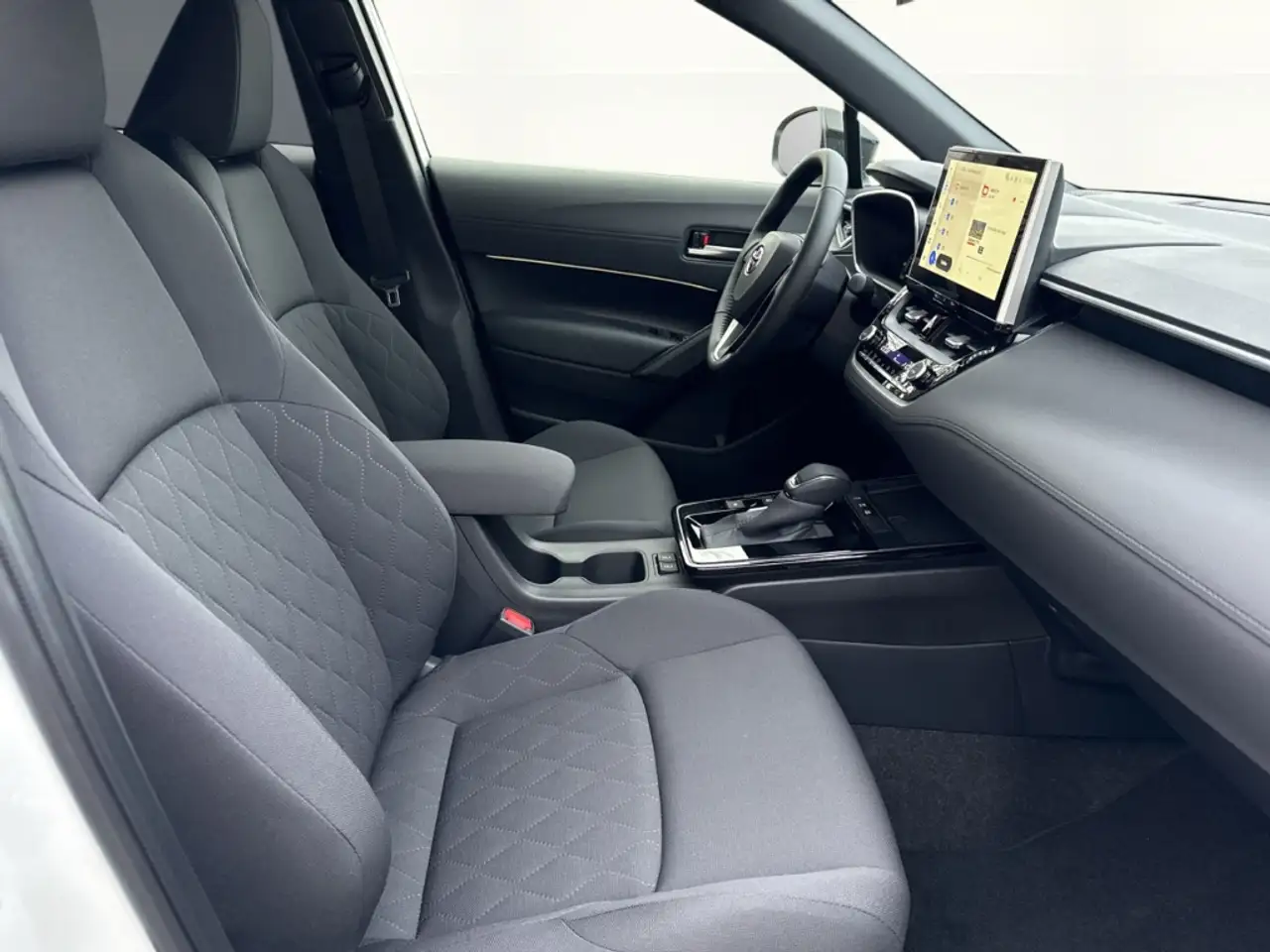Toyota Corolla Cross 2.0 Hybrid Teamplayer +LED +Smart-Key-System 15