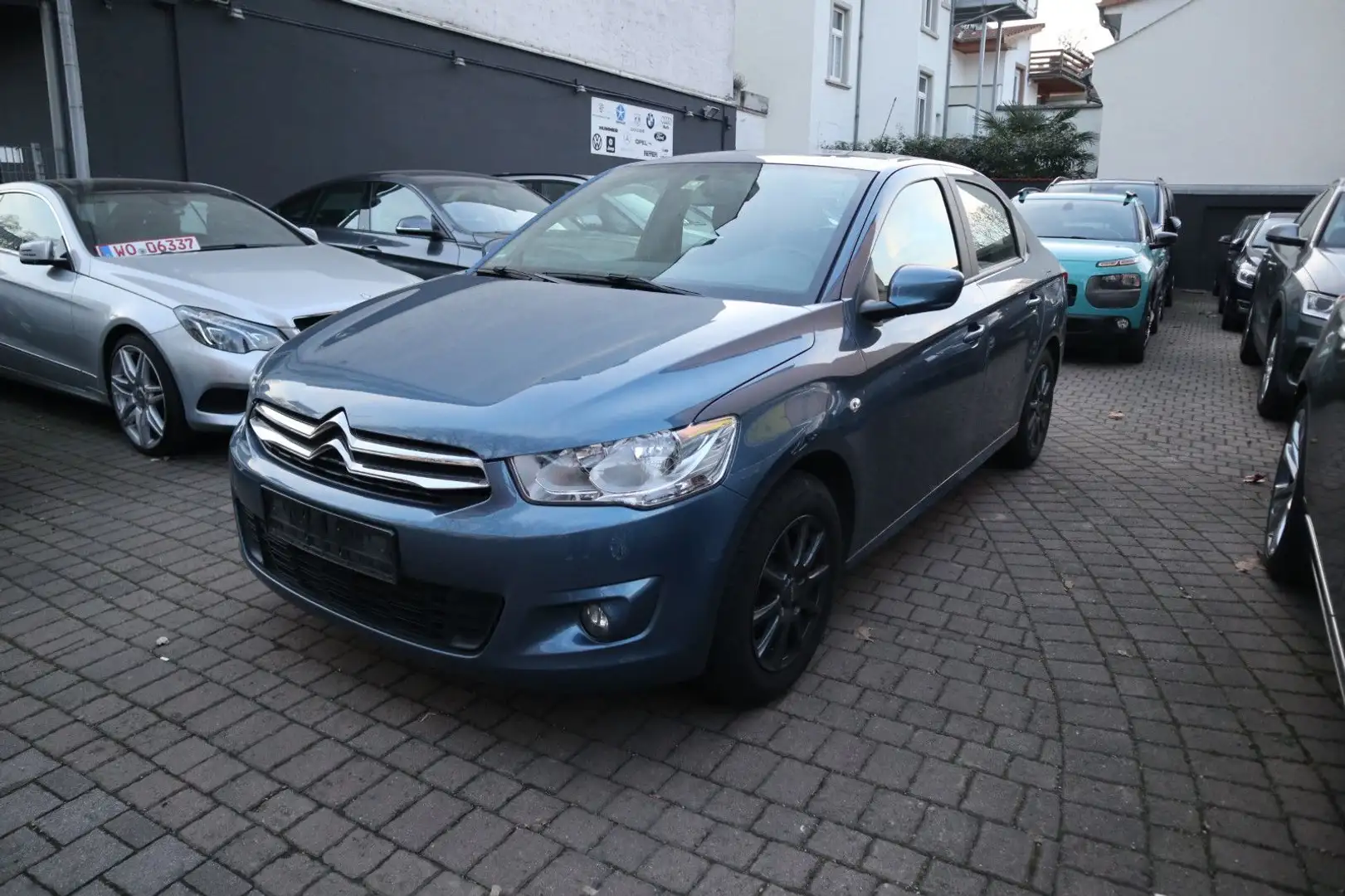 Citroen C-Elysée PureTech 82 Selection Klima Scheckheft Blu/Azzurro - 1