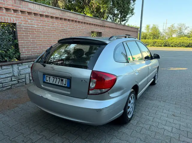 Kia Rio view 3