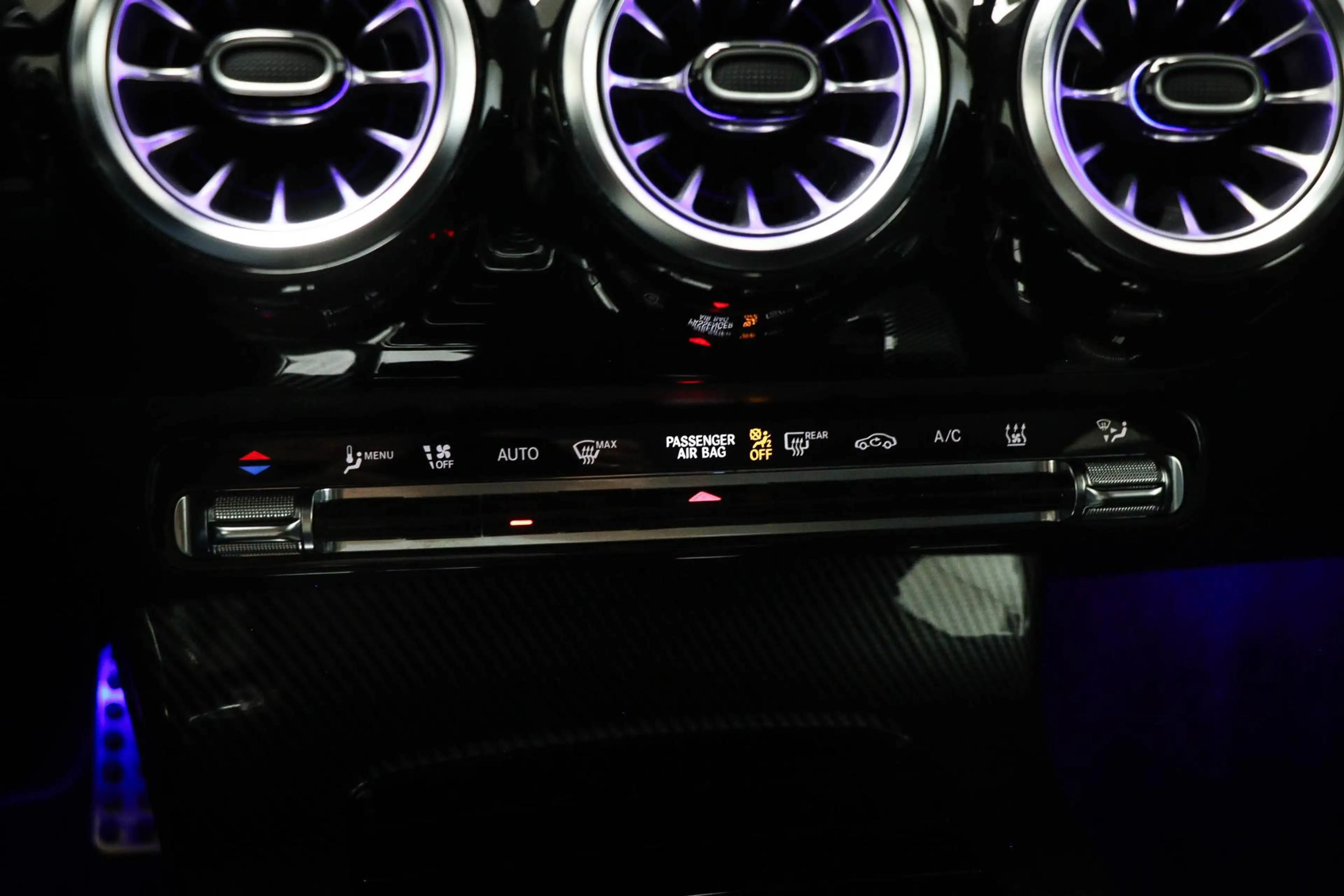 Mercedes-Benz A 250 e Business Solution AMG Limited | HALF LEDER | STO — photo 42