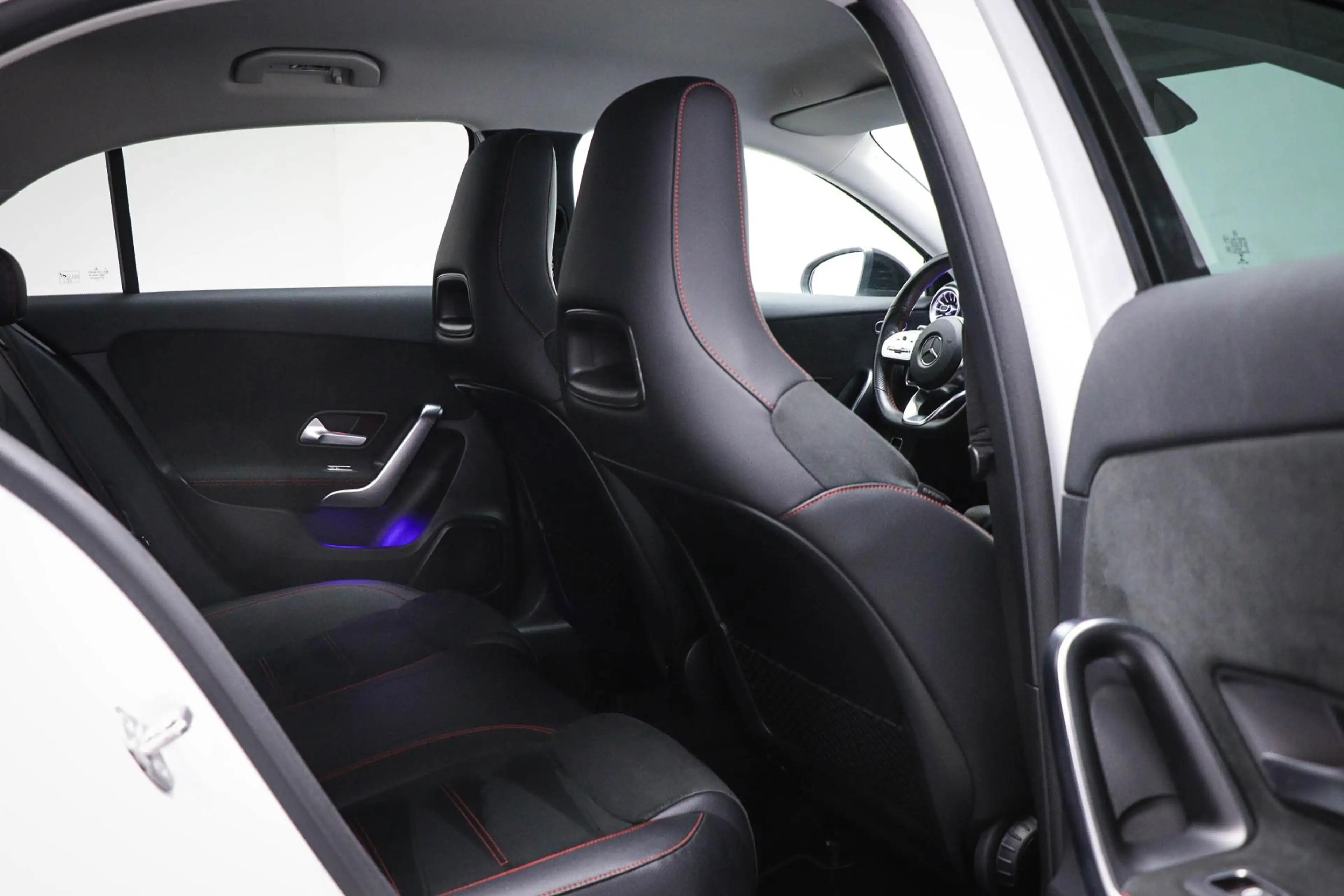 Mercedes-Benz A 250 e Business Solution AMG Limited | HALF LEDER | STO — photo 11