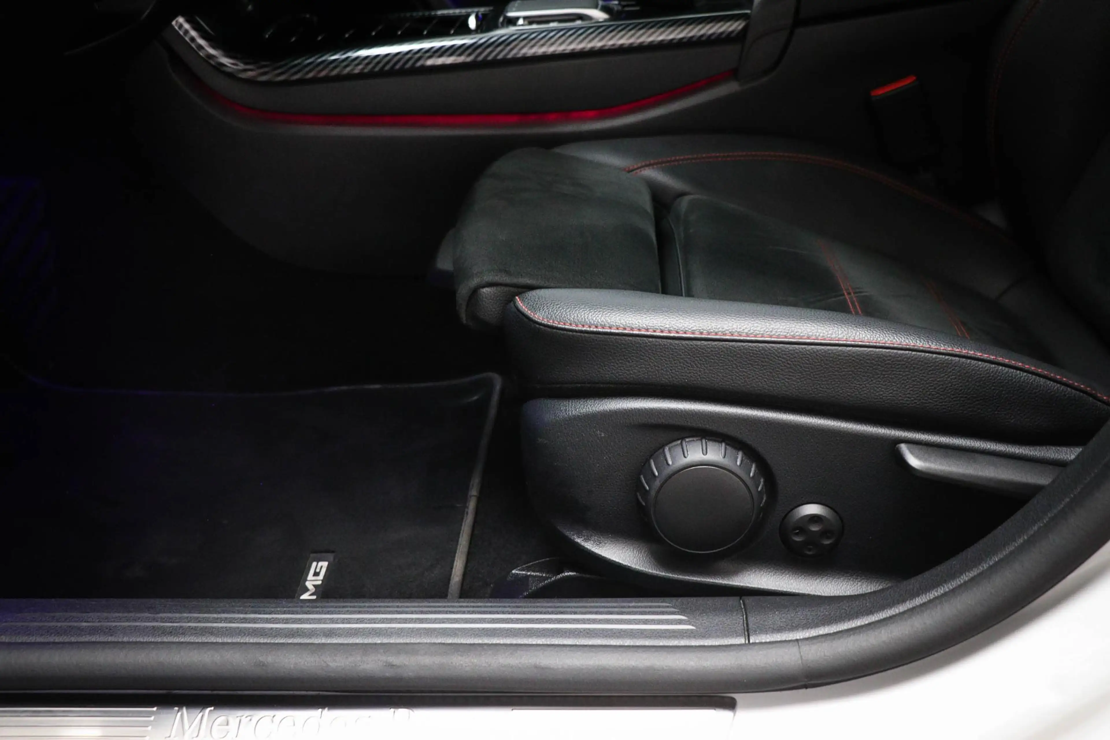 Mercedes-Benz A 250 e Business Solution AMG Limited | HALF LEDER | STO — photo 29
