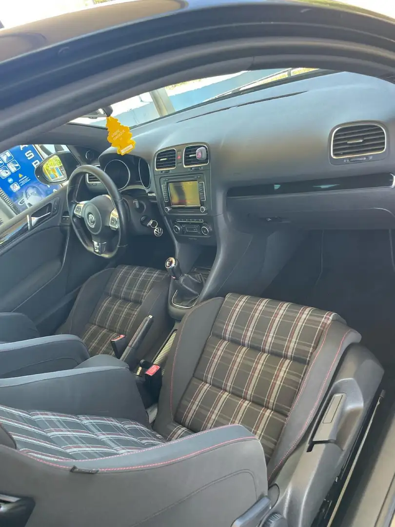 Volkswagen Golf GTI 3p 2.0 tsi - 2