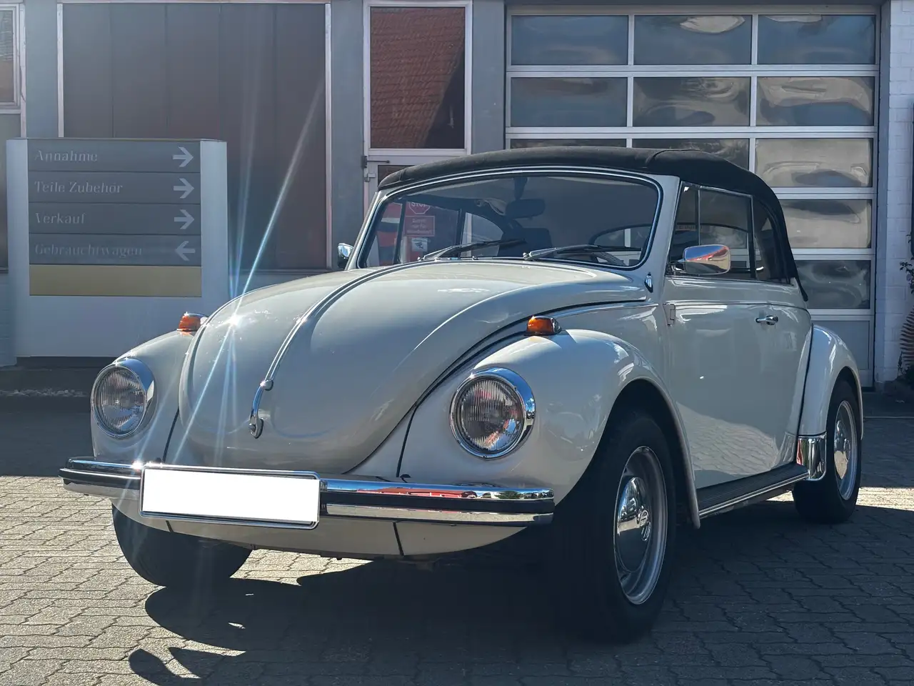 Volkswagen Käfer Cabrio 1302 LC Oldtimer restauriert| H-Zulassung| HU NEU|, foto 1