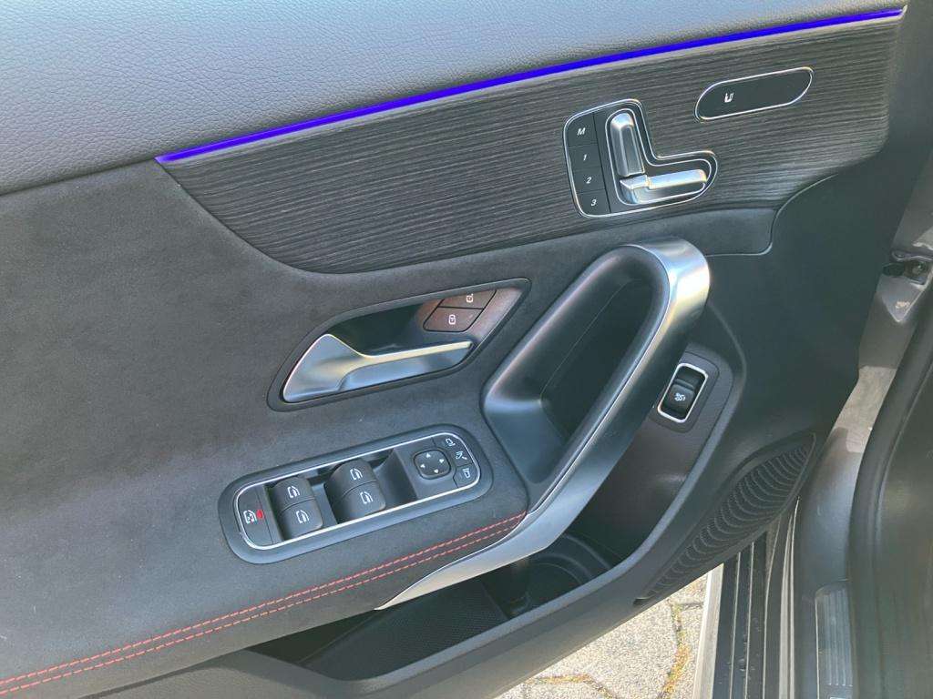 Mercedes-Benz A 220