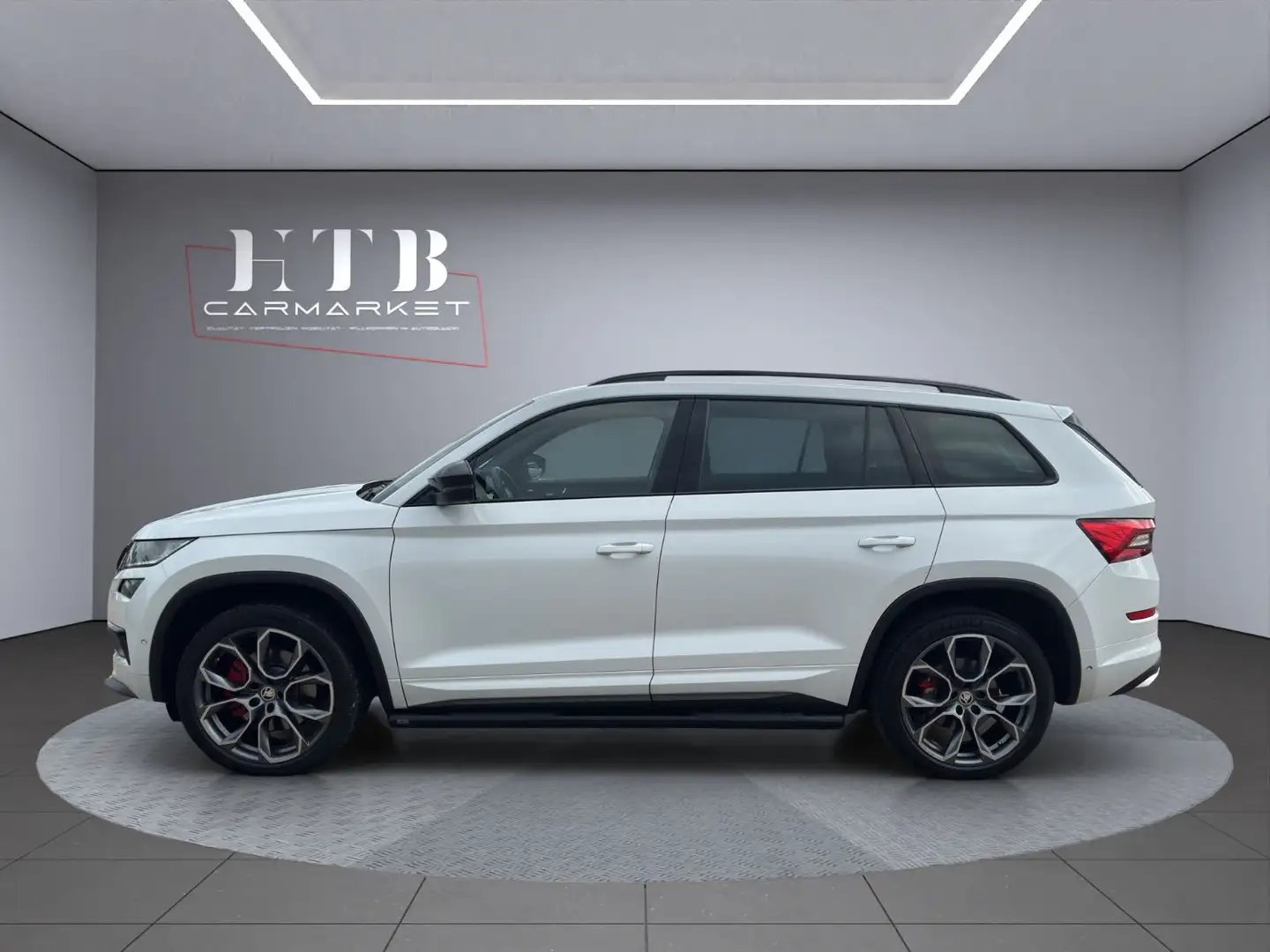 Skoda Kodiaq 2.0 TDI DSG RS 4x4/LED/Pano/AHK/StHz/ Weiß - 2
