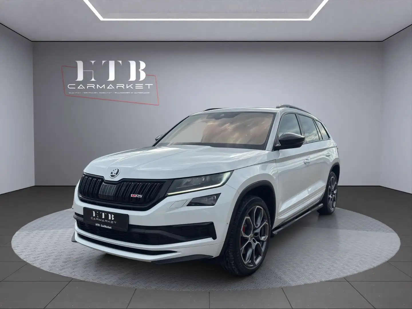 Skoda Kodiaq 2.0 TDI DSG RS 4x4/LED/Pano/AHK/StHz/ Weiß - 1