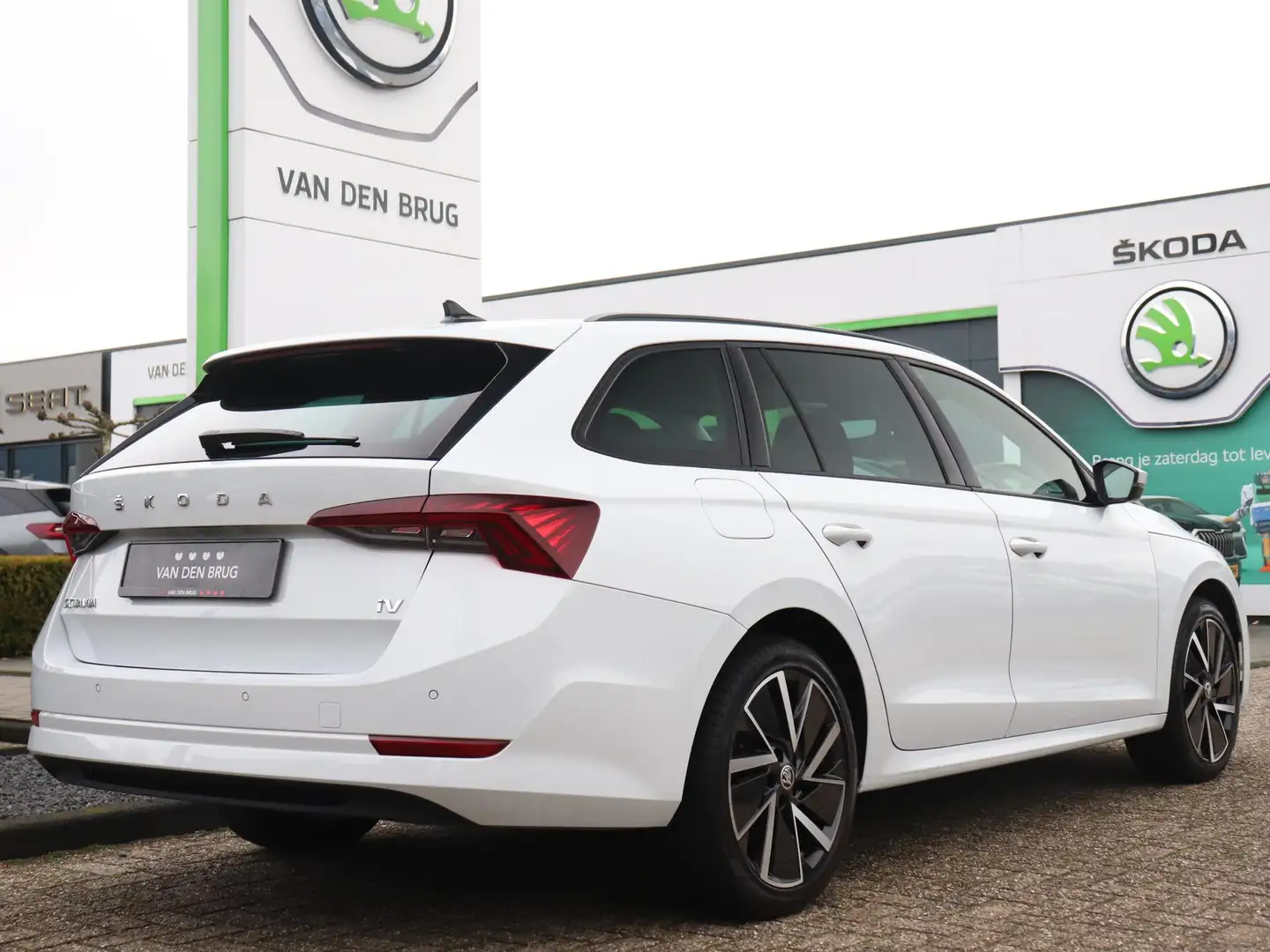 Skoda Octavia Combi 1.4 TSI 204pk iV PHEV Style | Adaptieve crui Blanco - 2
