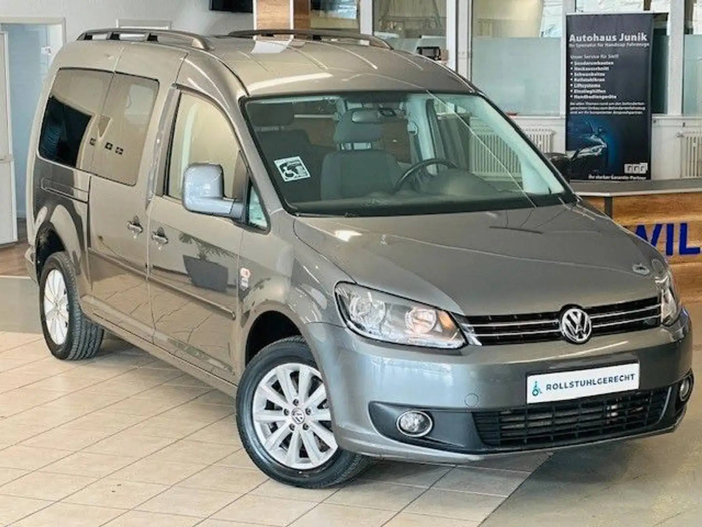 Volkswagen Caddy Maxi-Behindertengerecht-Rampe-Aktiv Gris - 2