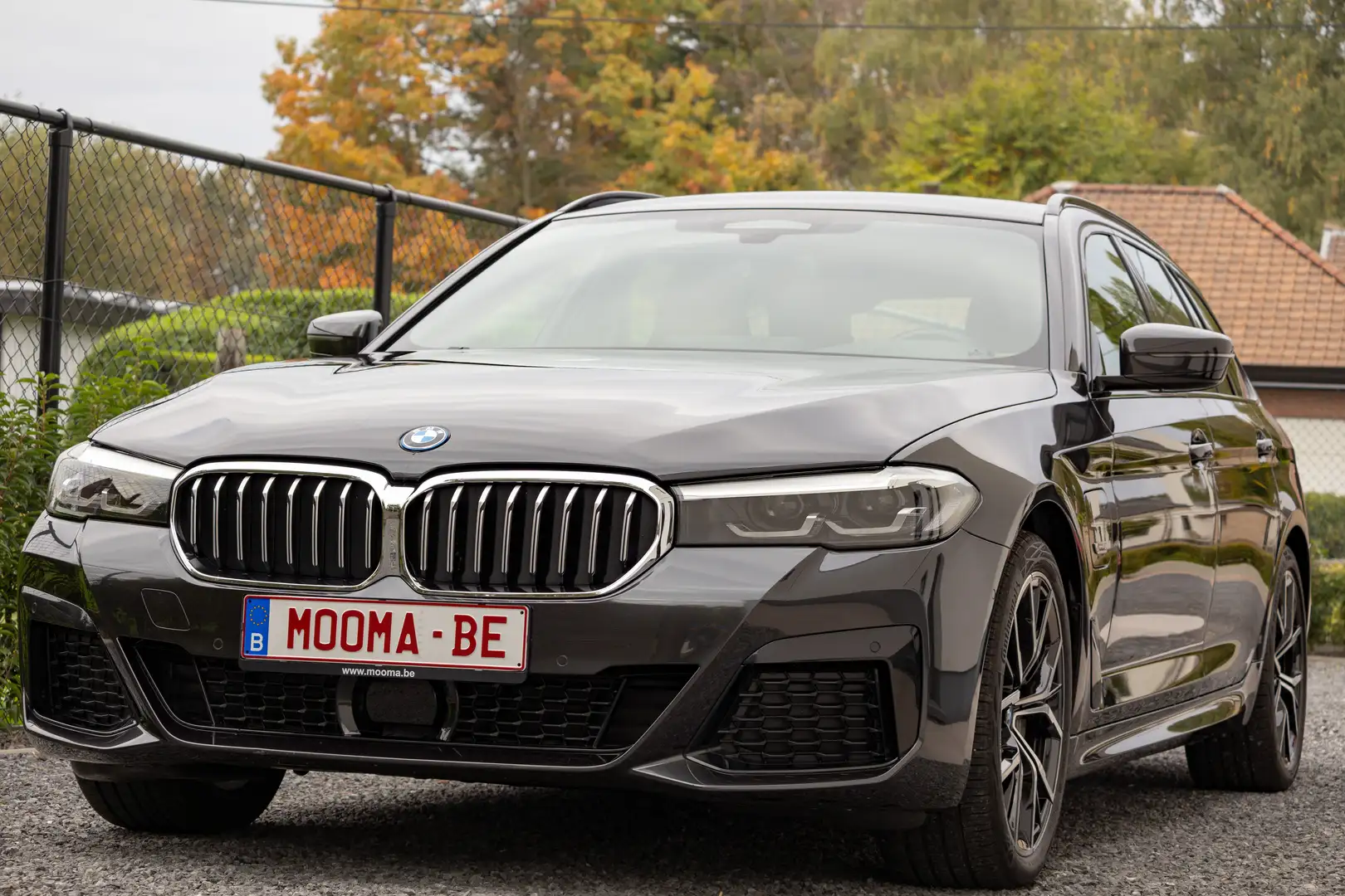 BMW 530 530e Touring MSPORT/Stuurv/Trekh/Shadowline/DEMO Gris - 2