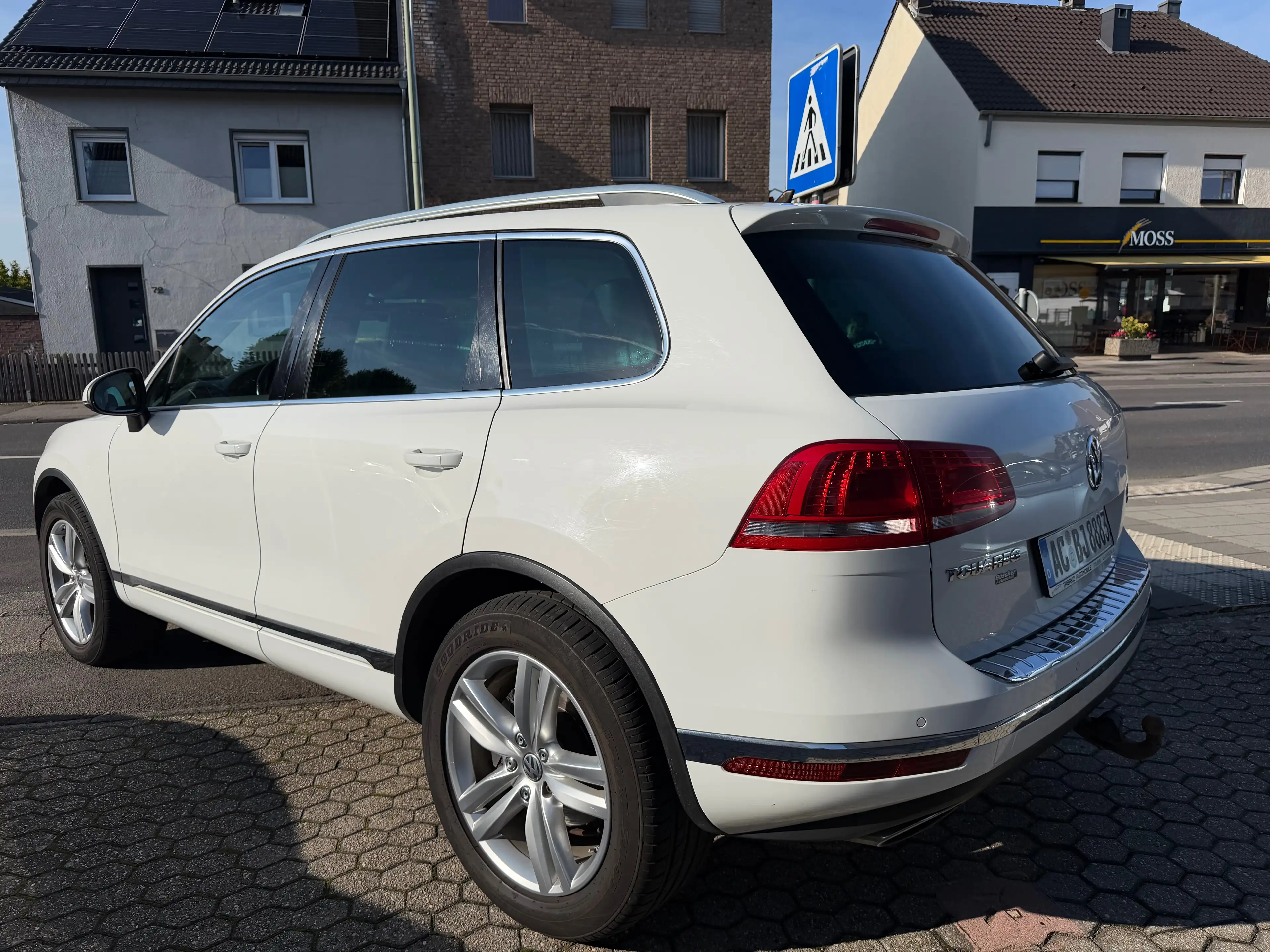 Volkswagen Touareg V6 TDI BMT 4Motion — photo 5