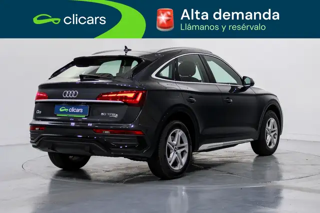 Audi Q5 view 5