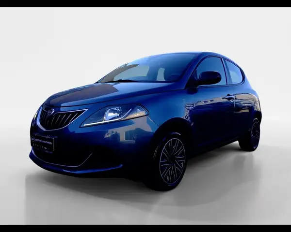 Lancia Ypsilon 1.0 FireFly Hybrid Silver Plus