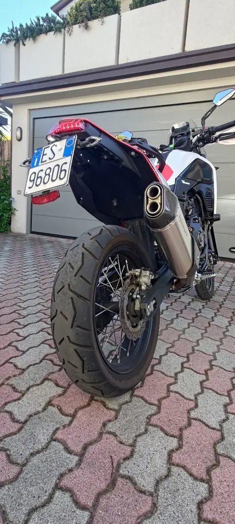 Yamaha Ténéré 700 Bianco - 2