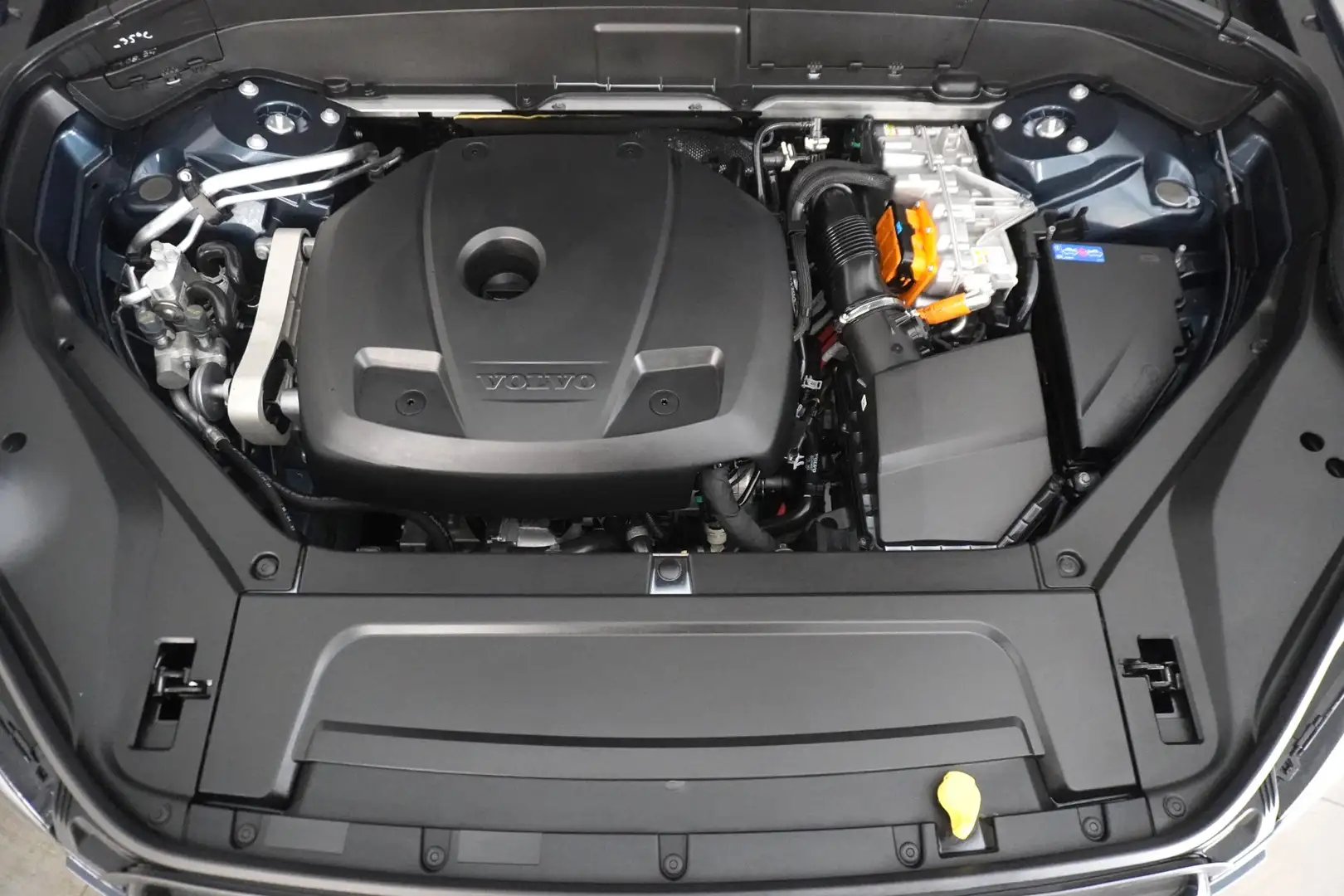 Volvo XC90 T8 AWD PHEV Blau - 2