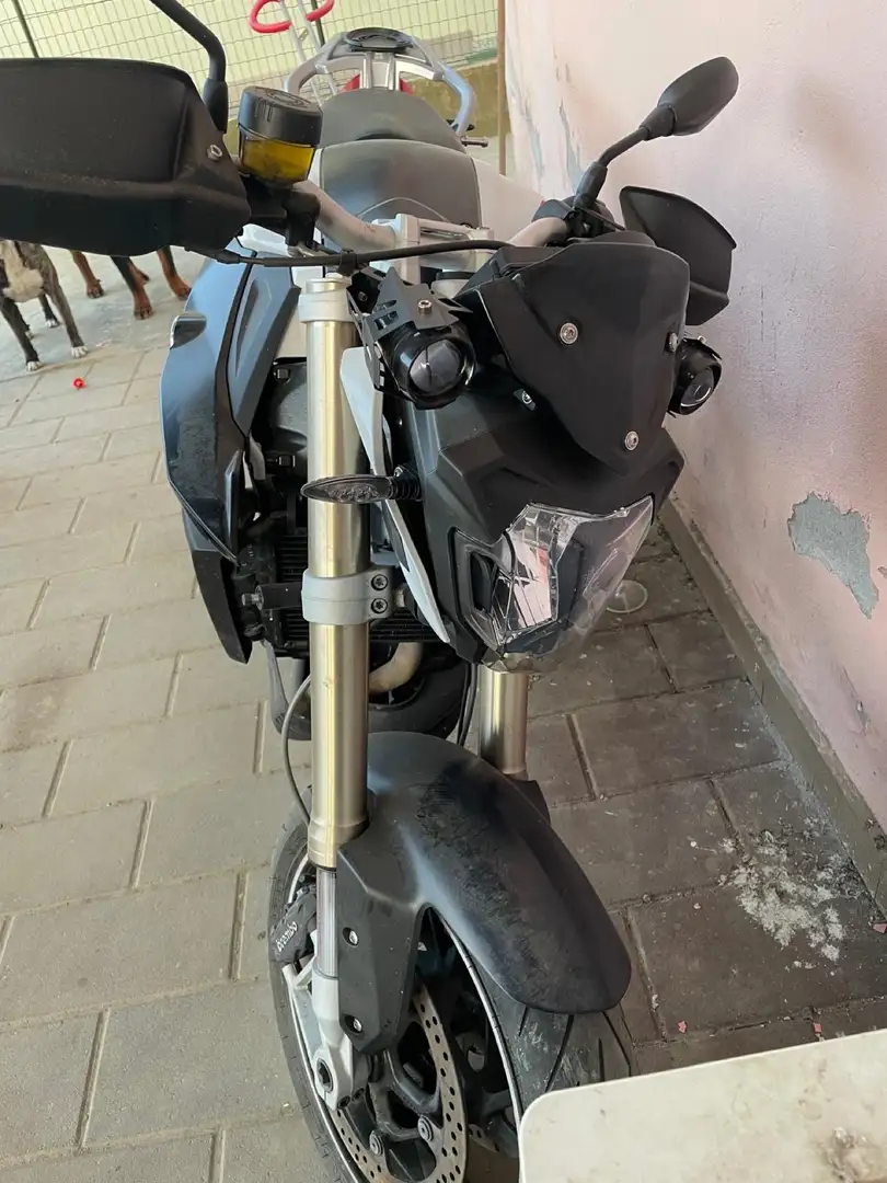 BMW F 800 R - 1