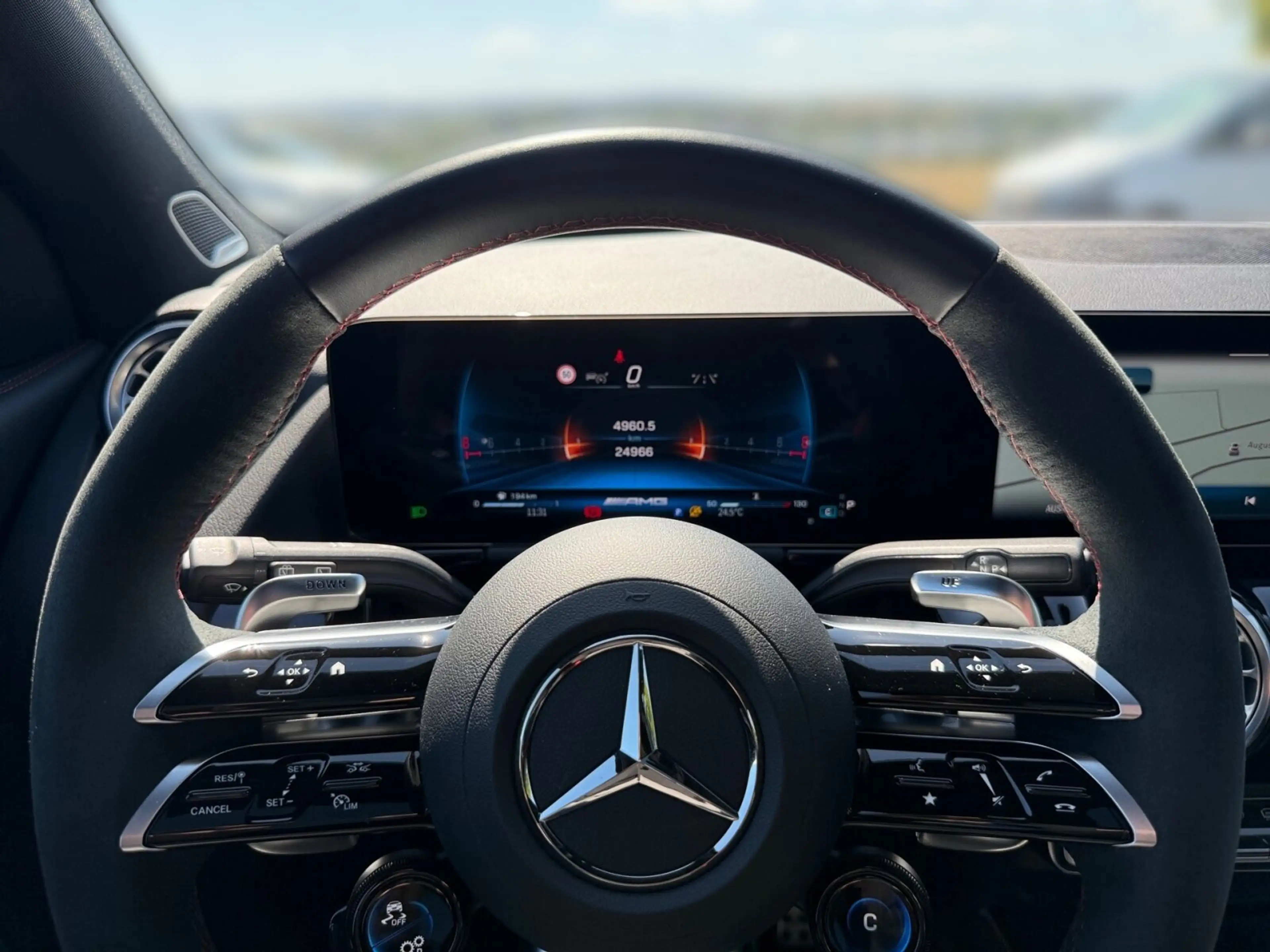 Mercedes-Benz GLA 45 AMG AMG GLA 45 S 4M+ *NIGHT*MEMO*PANO*MBEAM*HUD* Navi — photo 8