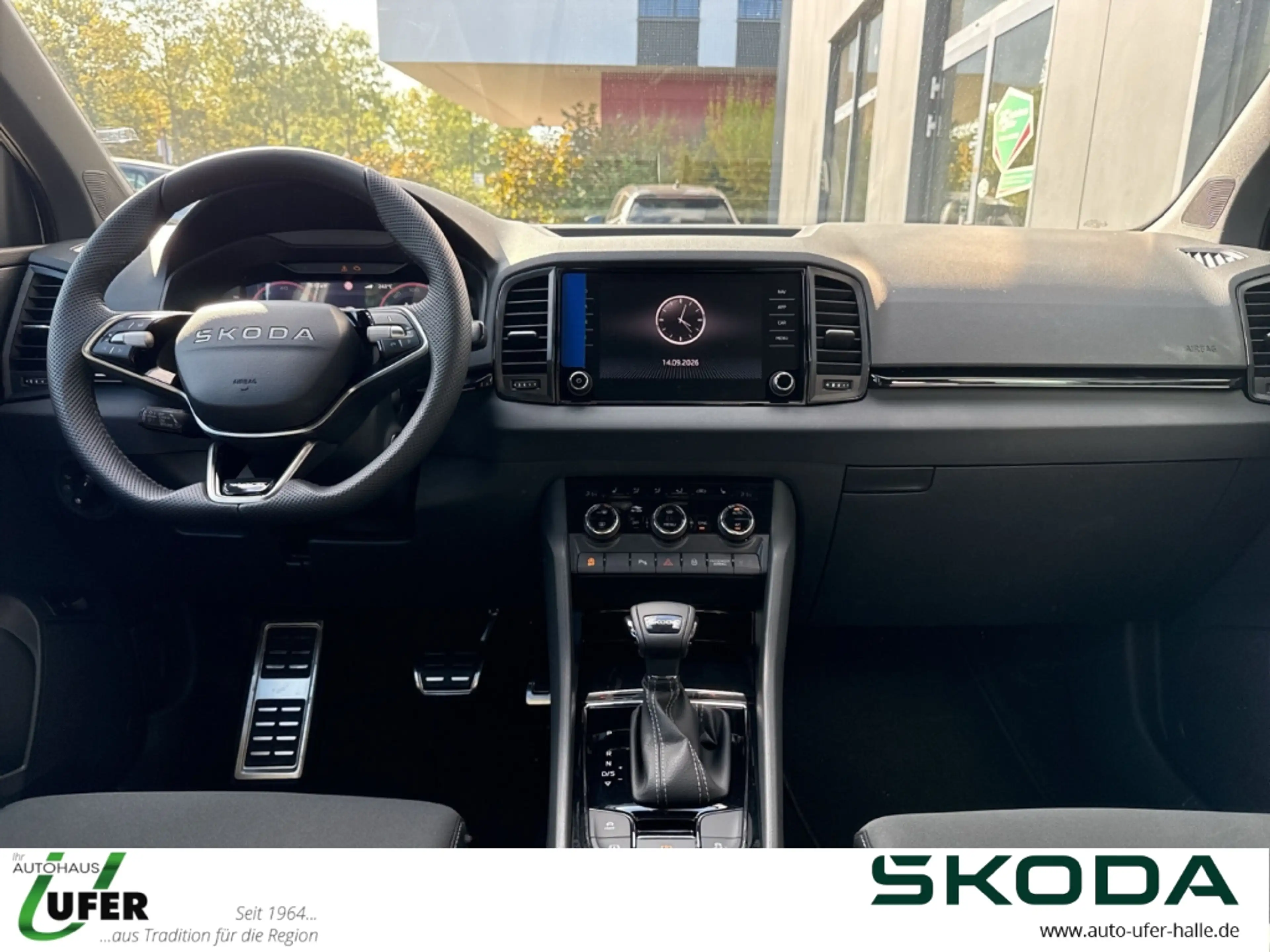 Skoda Karoq Sportline Sportpaket AHK Navi Matrix-LED Kurvenlic — photo 9