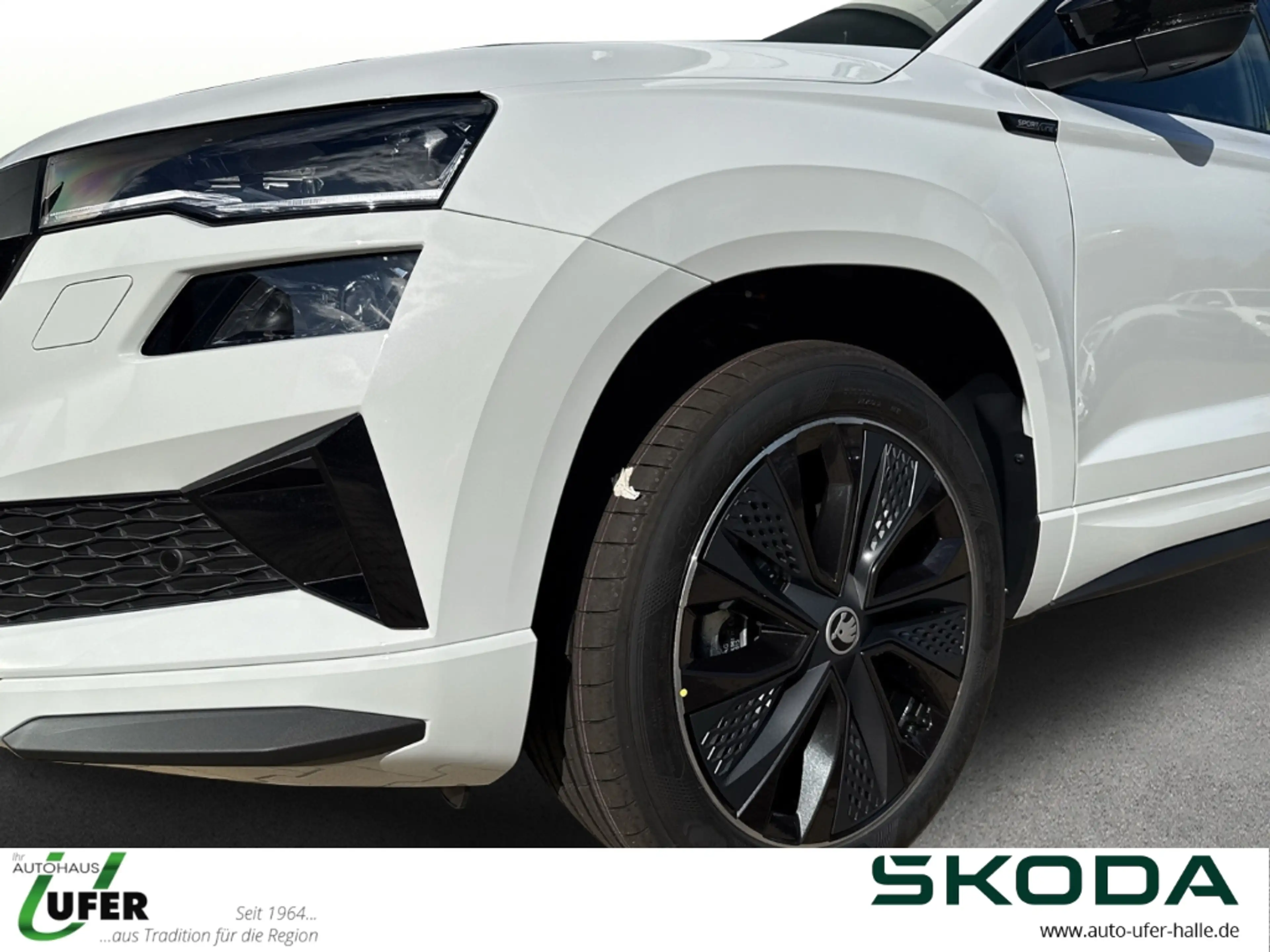 Skoda Karoq Sportline Sportpaket AHK Navi Matrix-LED Kurvenlic — photo 5