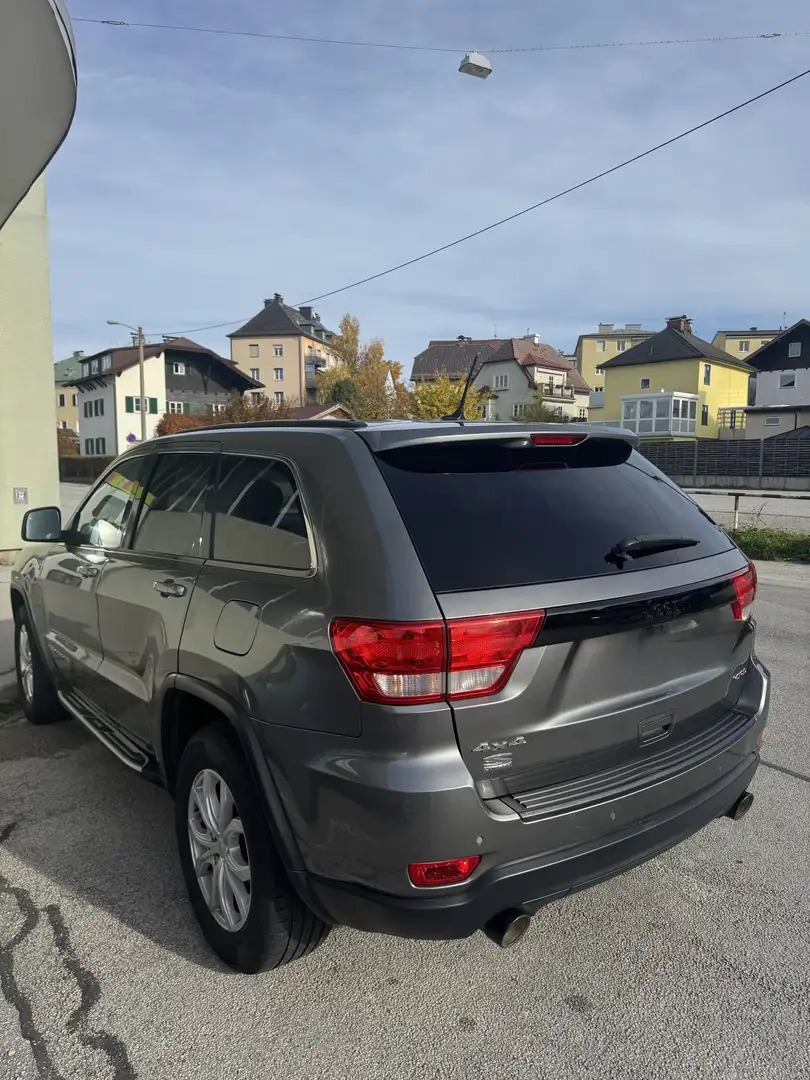 Jeep Grand Cherokee 3.0 CRD limited Schwarz - 2
