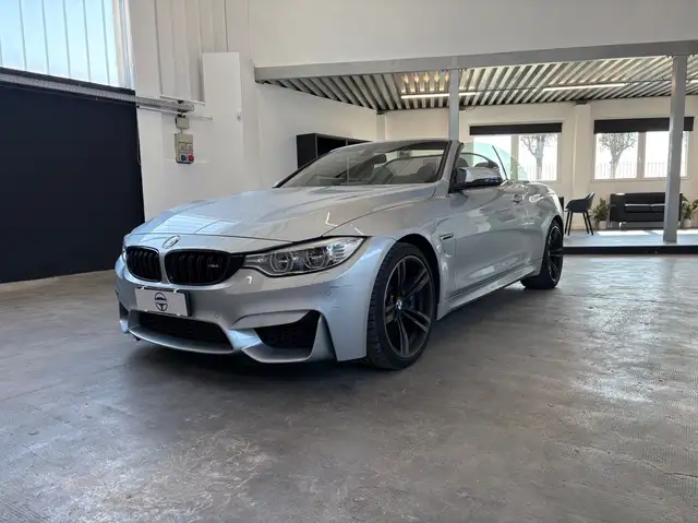 BMW M4 M4 Cabrio 3.0 dkg