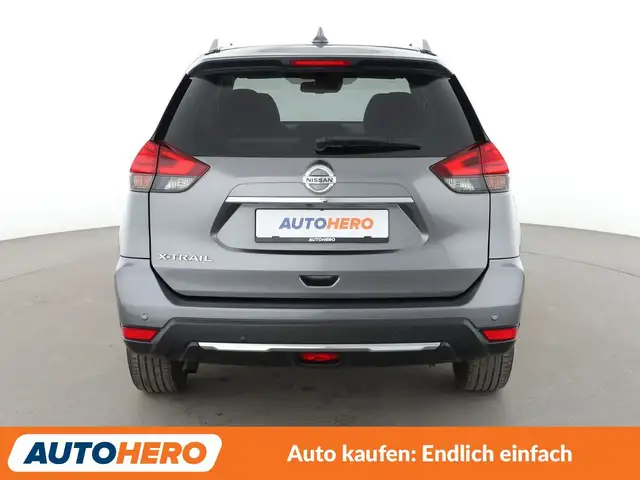 Nissan X-Trail view 5