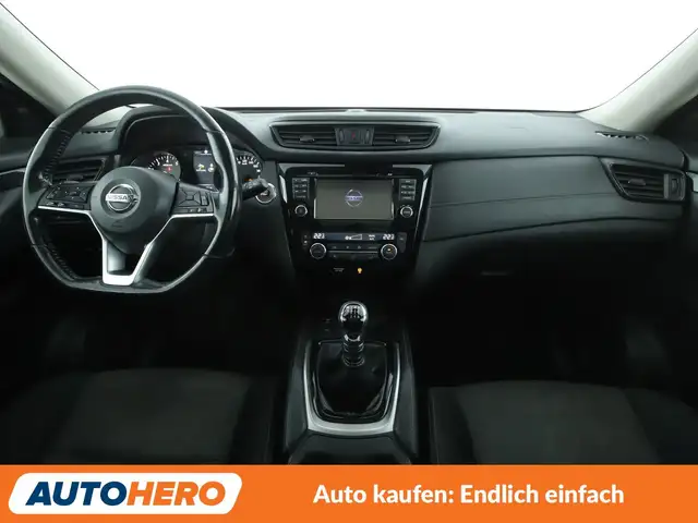 Nissan X-Trail view 12