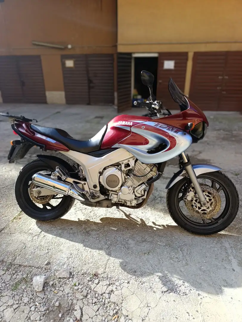 Yamaha TDM 850 Rosso - 1