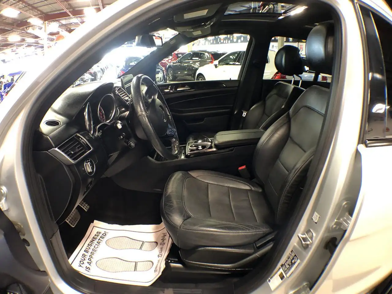 Mercedes-Benz GLE снимка Mercedes-Benz GLE