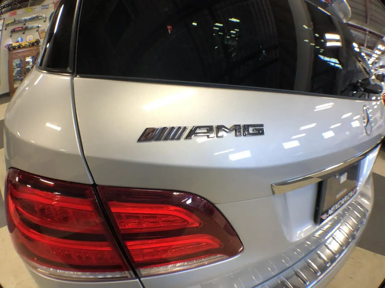 Mercedes-Benz GLE снимка Mercedes-Benz GLE