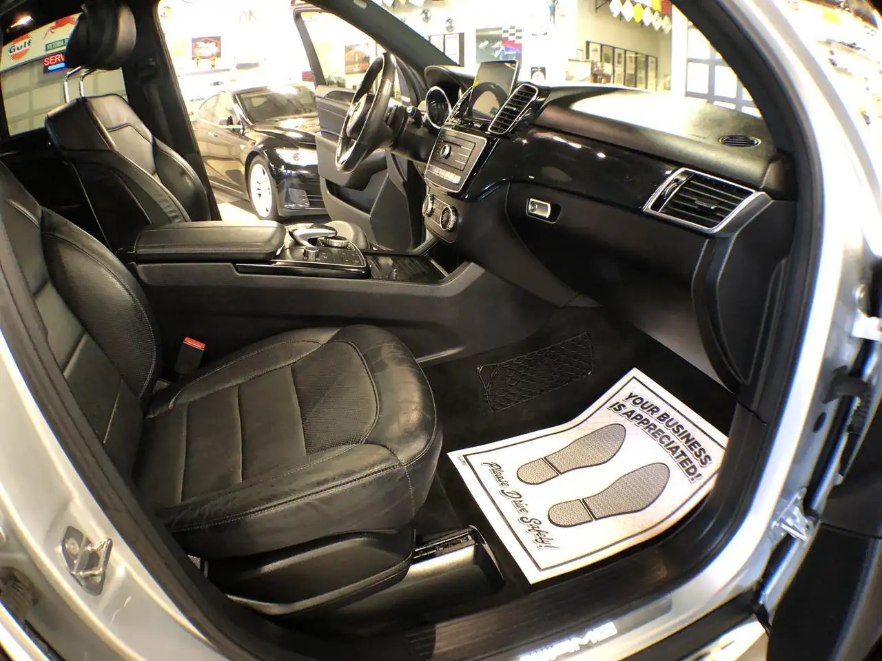 Mercedes-Benz GLE снимка Mercedes-Benz GLE