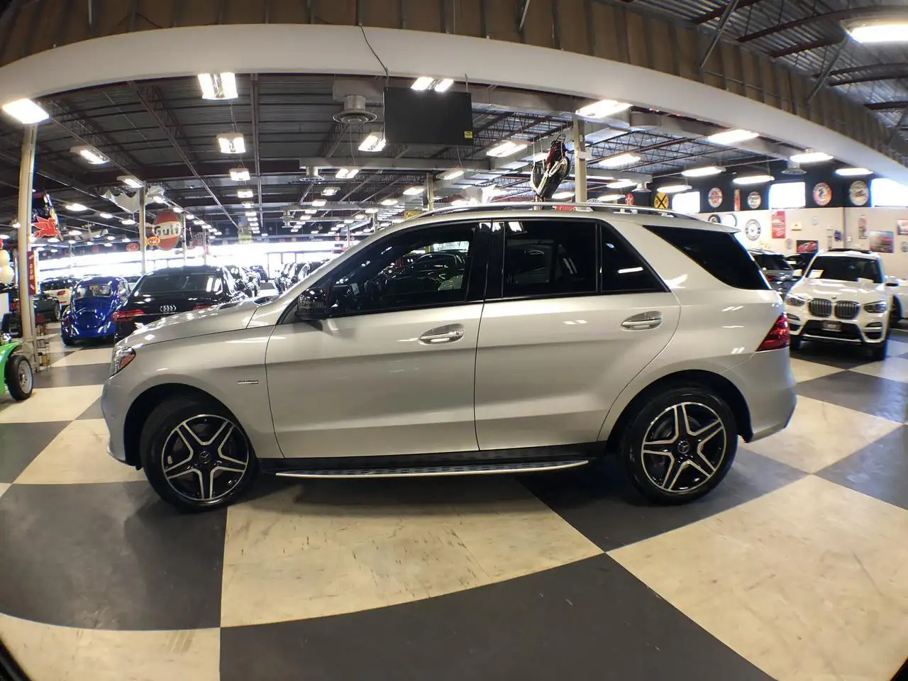 Mercedes-Benz GLE снимка Mercedes-Benz GLE