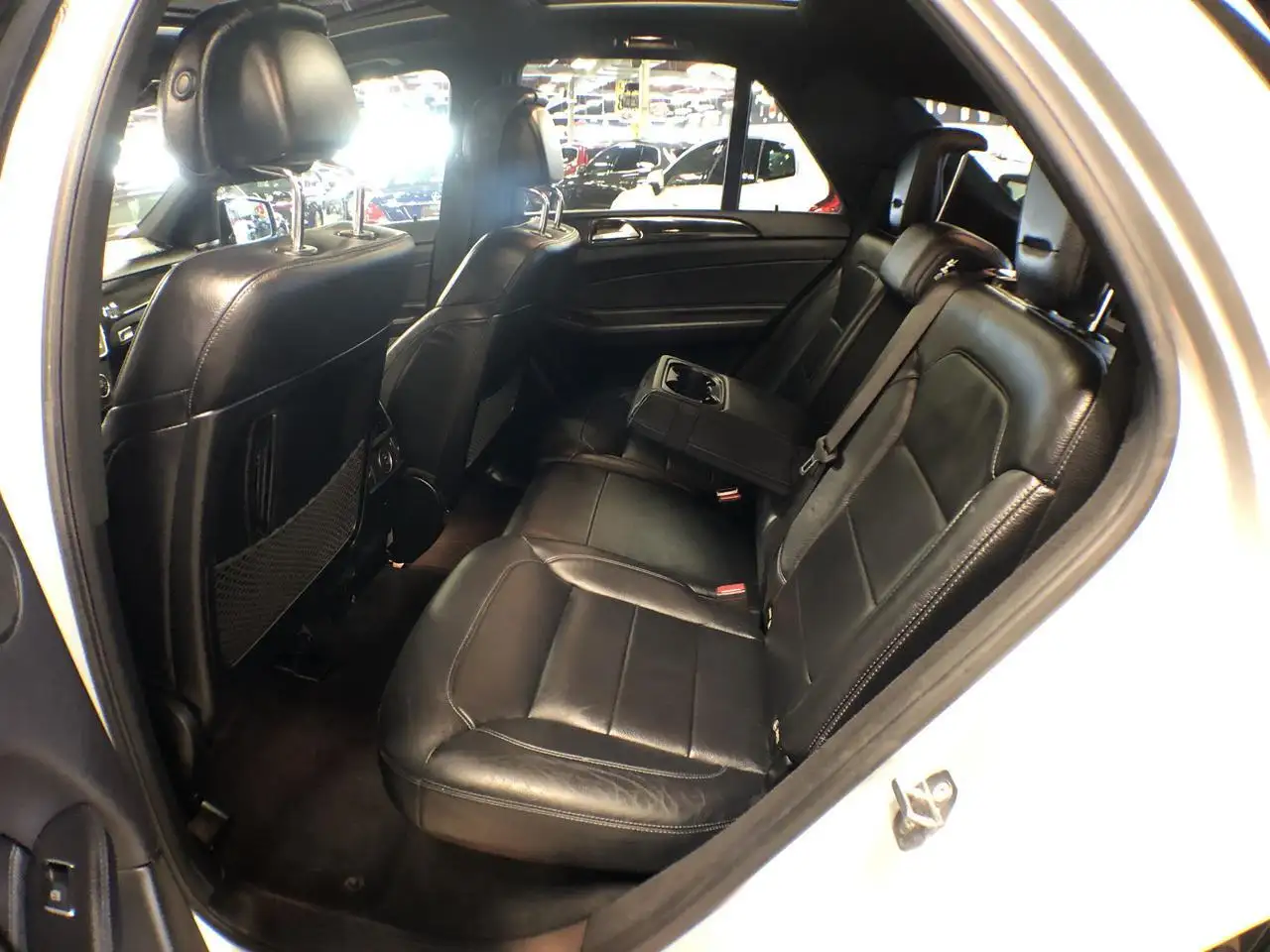 Mercedes-Benz GLE снимка Mercedes-Benz GLE