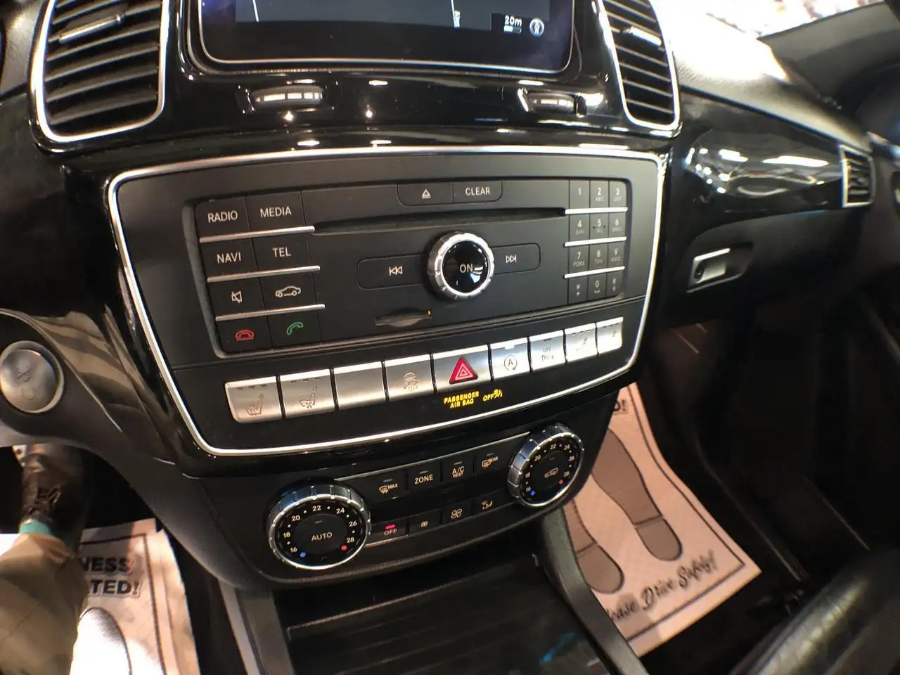 Mercedes-Benz GLE снимка Mercedes-Benz GLE