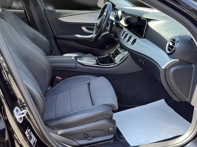 Mercedes-Benz E-Class view 13