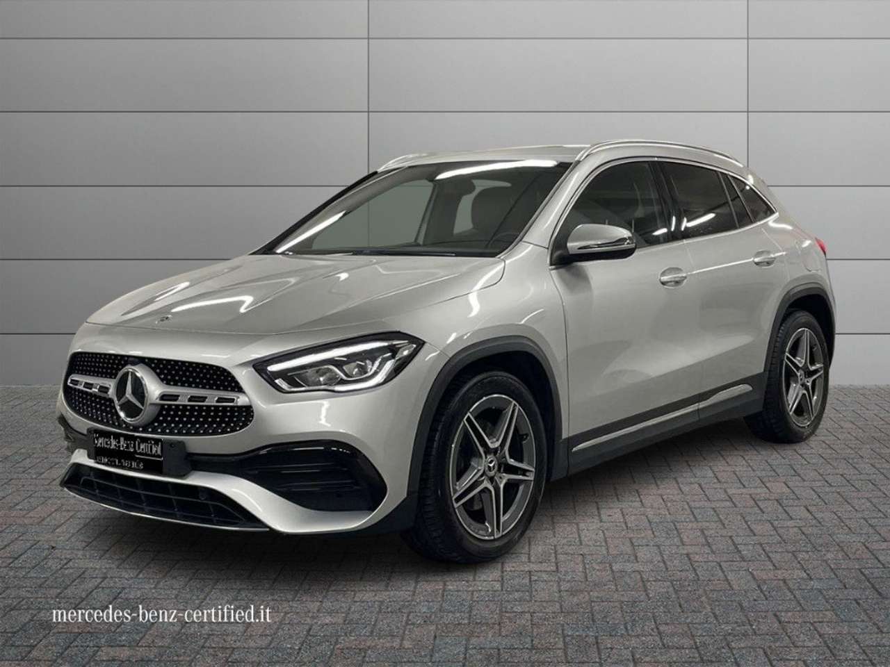 Mercedes-Benz GLA 200 - GLA 200 d Premium auto