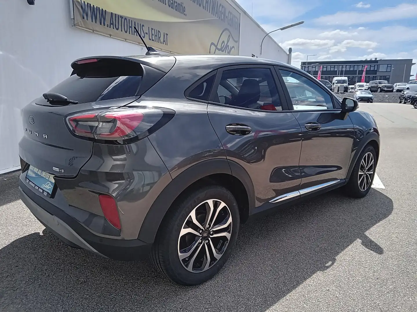 Ford Puma 1,0 EcoBoost Hybrid Titanium Grau - 2