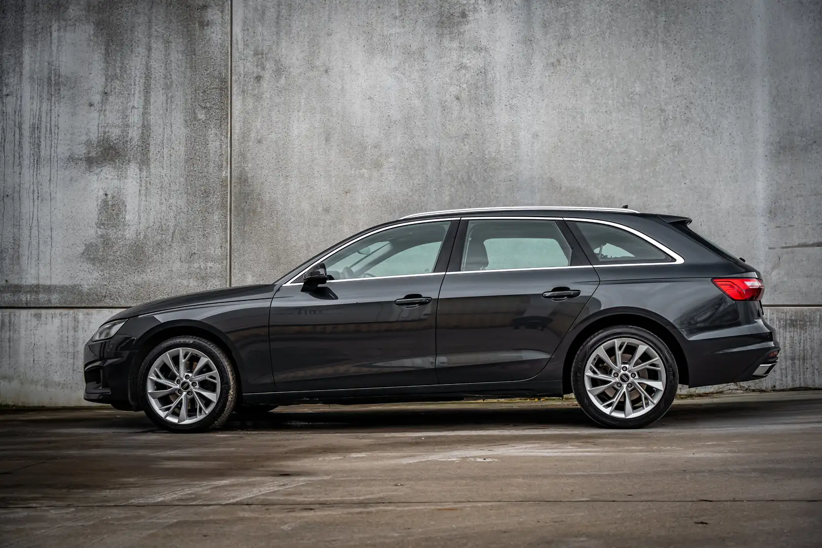 Audi A4 A4 Avant 30 TDi Business Edition Advanced S tronic Gris - 2