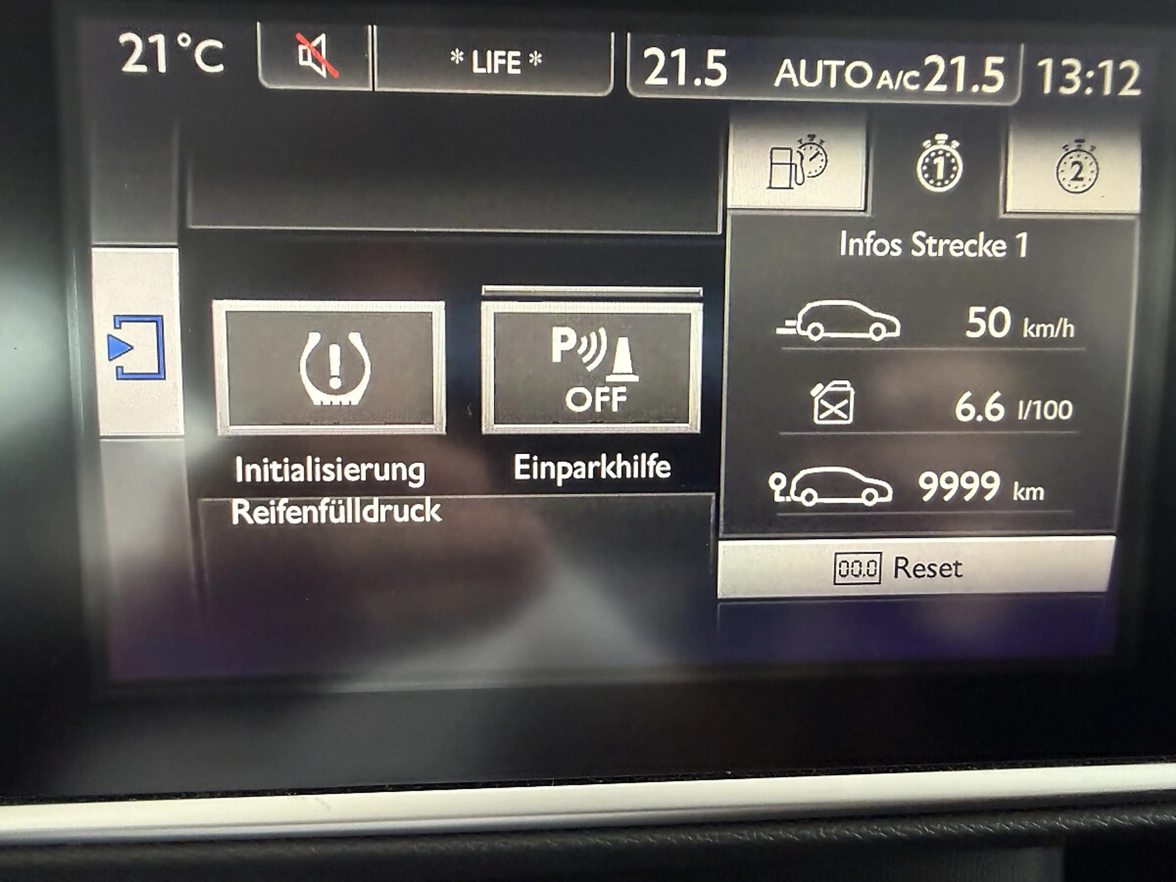 Peugeot 308 1,2 PureTech Allure S&S — photo 14
