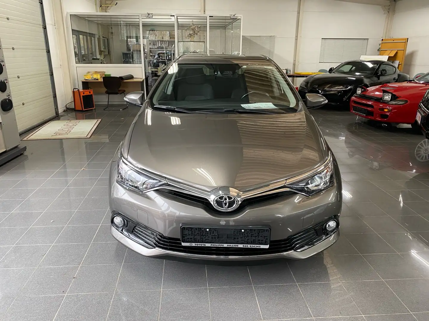 Toyota Auris 1.2 Turbo Comfort & pack 50 *Automatique* - 2