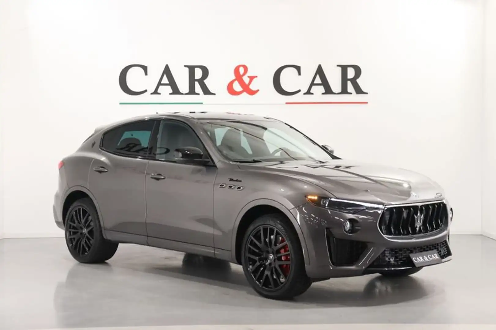 Maserati Levante V6 430 CV AWD Modena Ultima Gris - 1