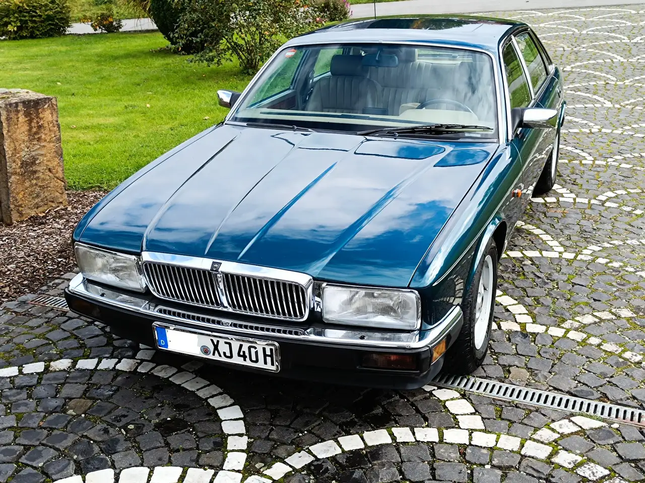 Jaguar XJ40 Sovereign, foto 1
