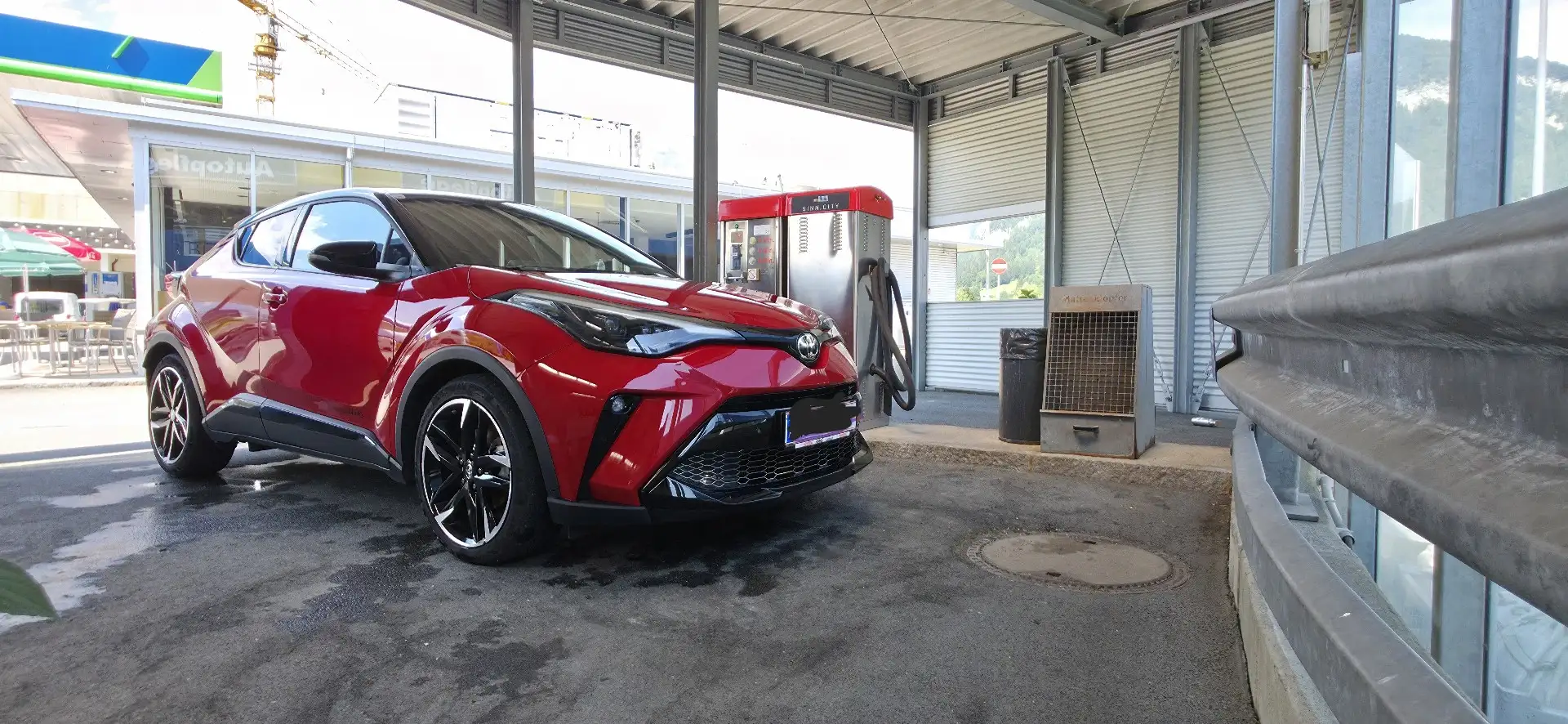 Toyota C-HR 2.0 Hybrid GR Sport - 1