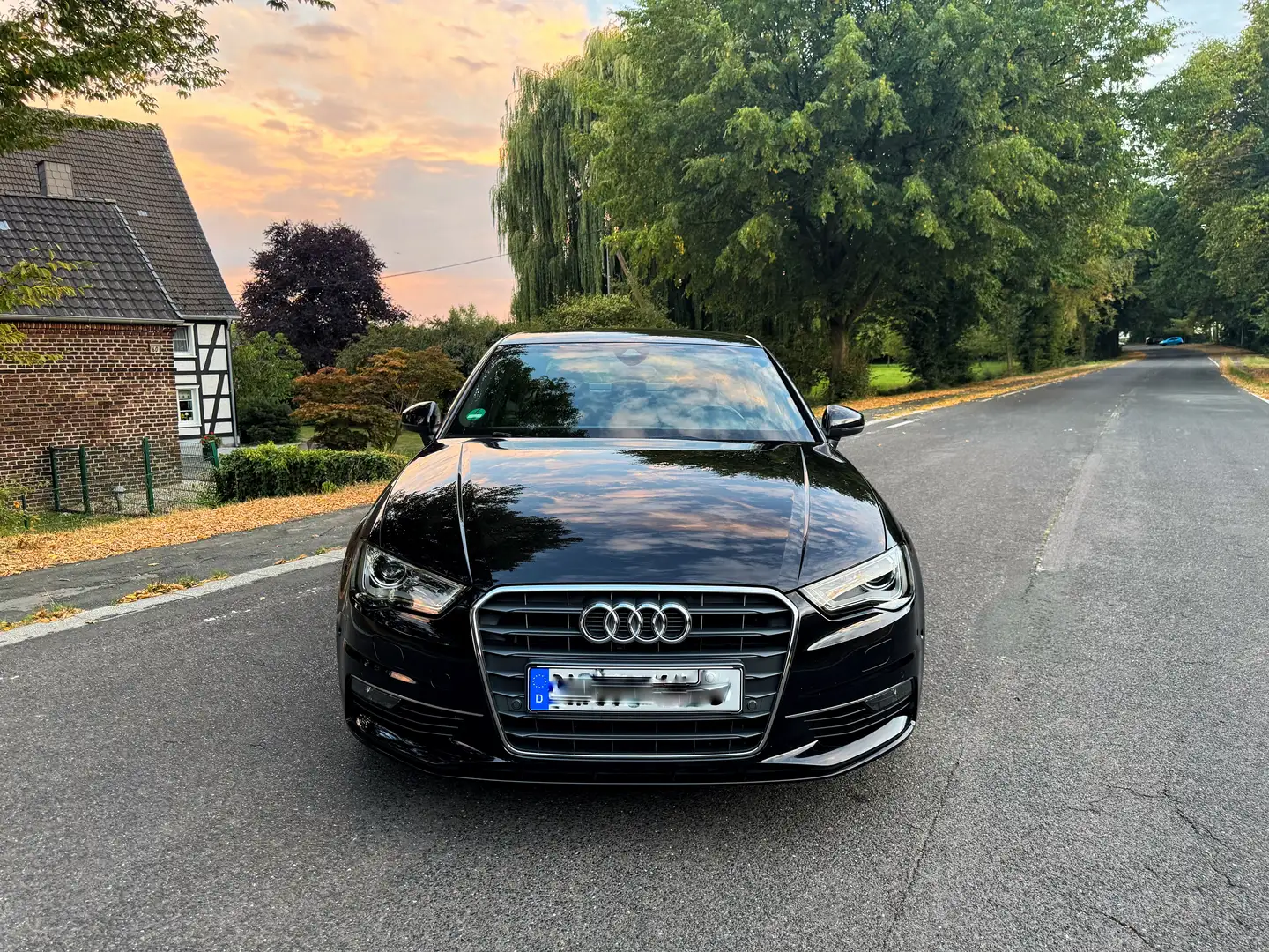 Audi A3 Ambition 1.8 TFSI Xenon Navi Kamera SHZ Schwarz - 2