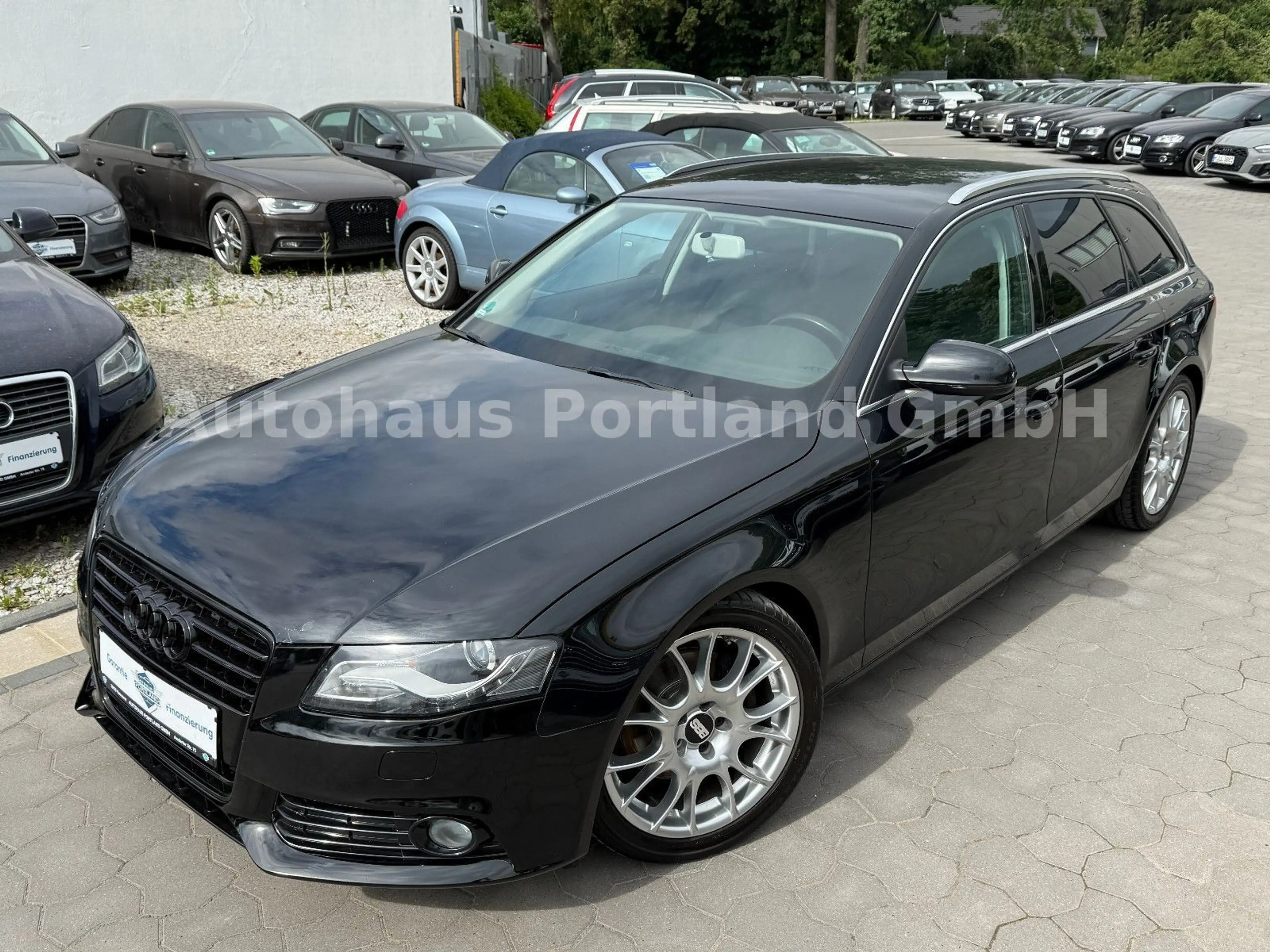 Audi A4 Avant Attraction/Xenon/BBS/S-Heft/Multi — photo 3