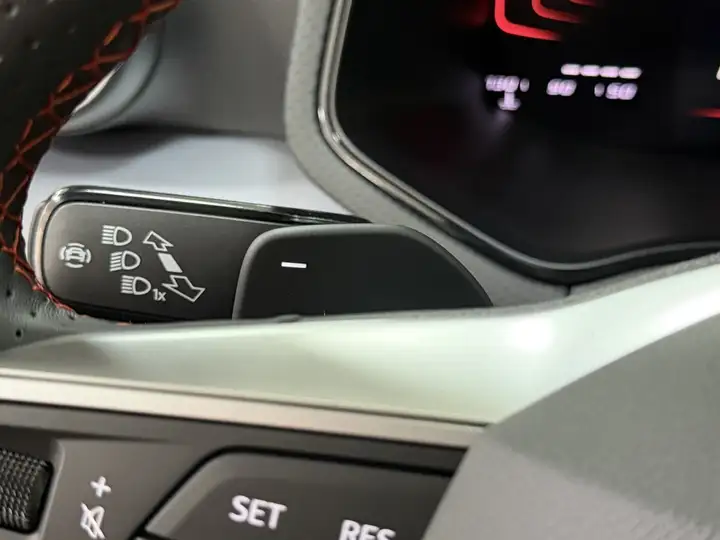 SEAT Arona 2025, foto 25