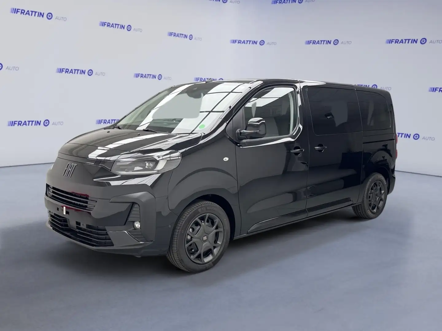 Fiat Ulysse 2.0 BlueHDi 180 CV AT8 L2 Combi Zwart - 1